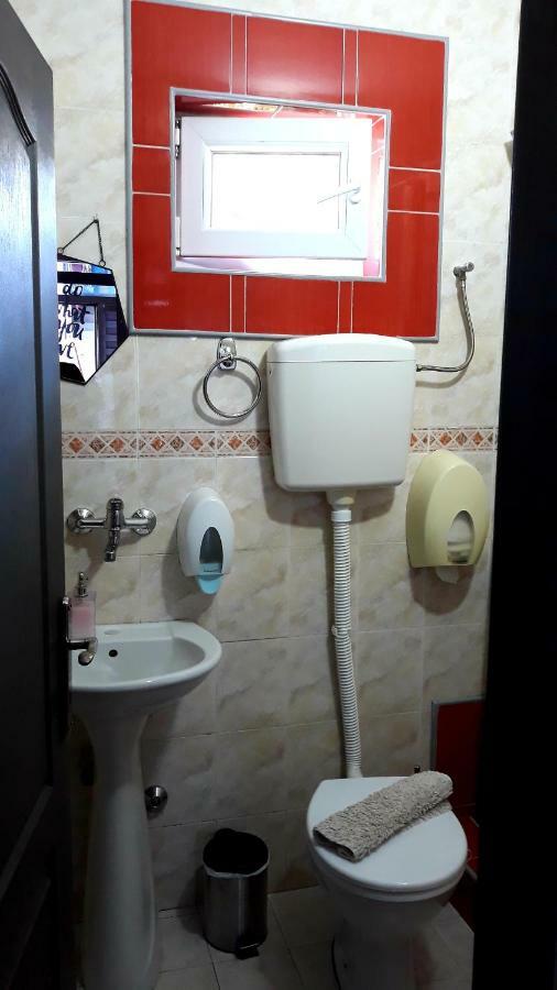 Dody Apartmani Leskovac  Eksteriør billede